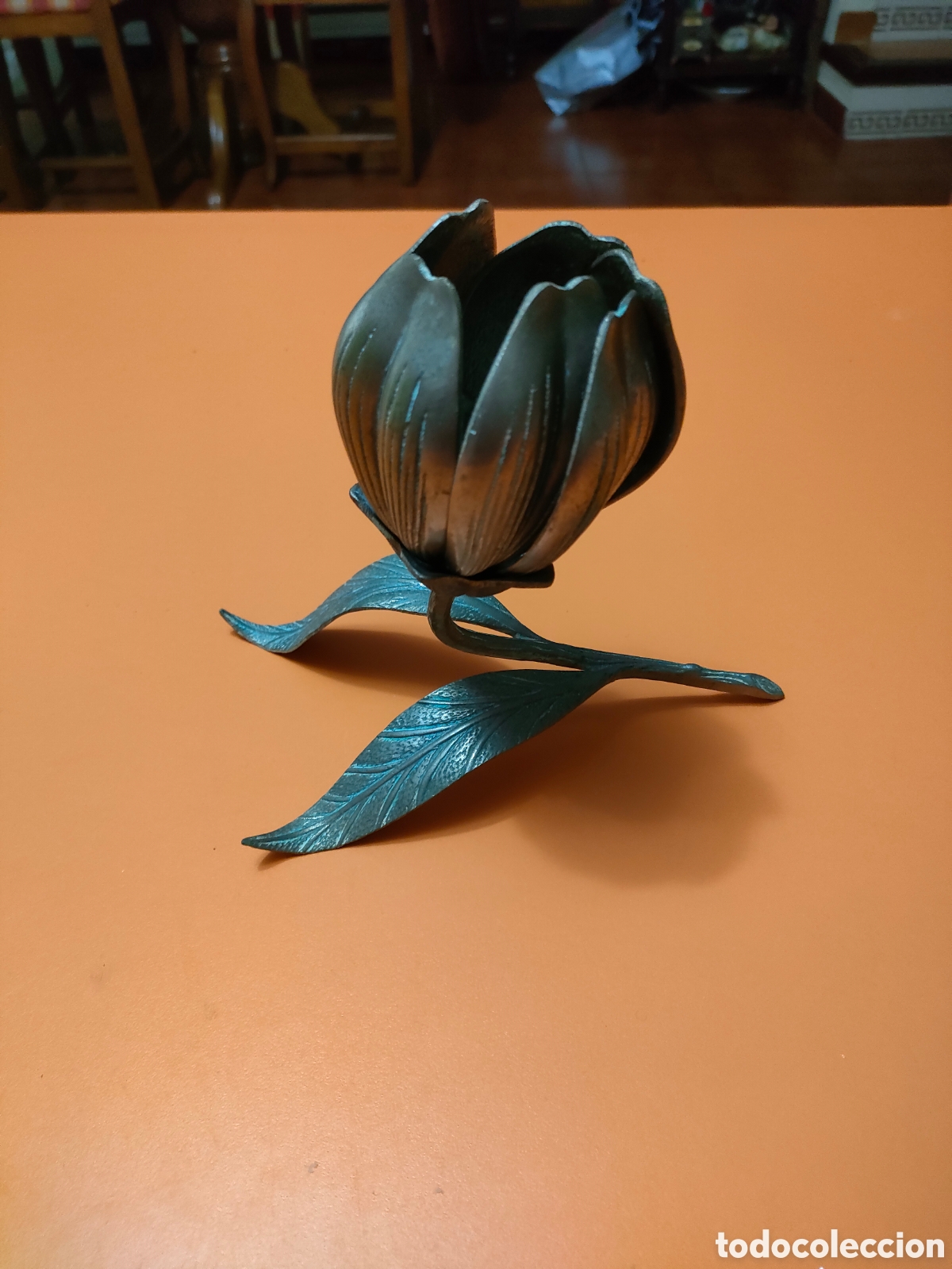 Antig&uuml;edades: Antiguo cenicero en forma de flor a&ntilde;os 60