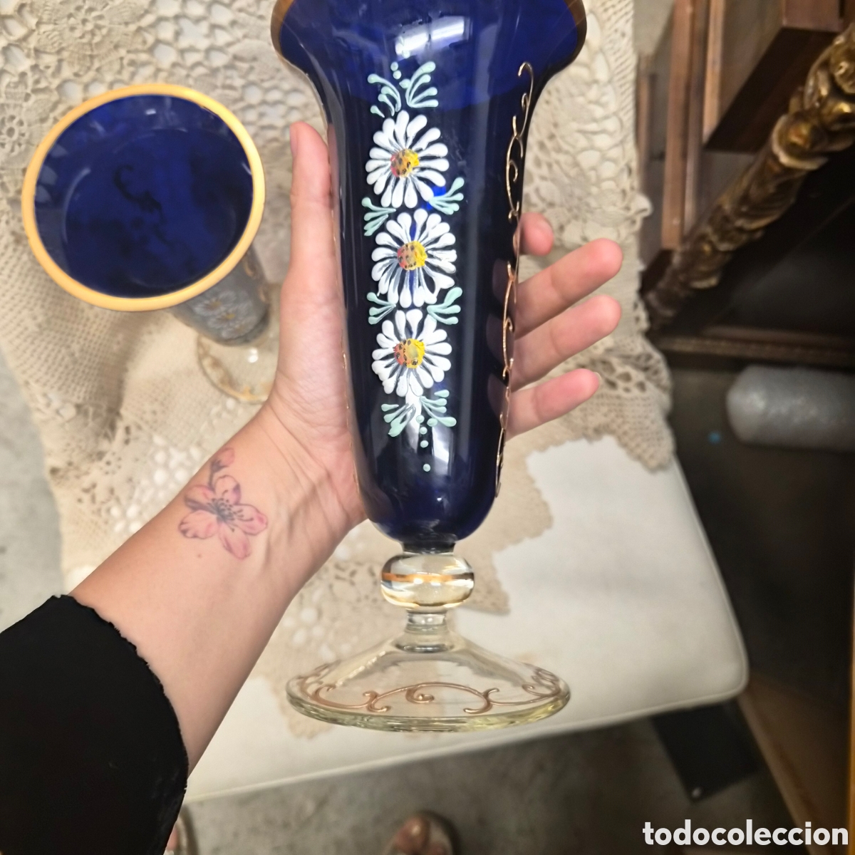 Antig&uuml;edades: Jarrones vidrio esmaltado azul cobalto - Foto 3