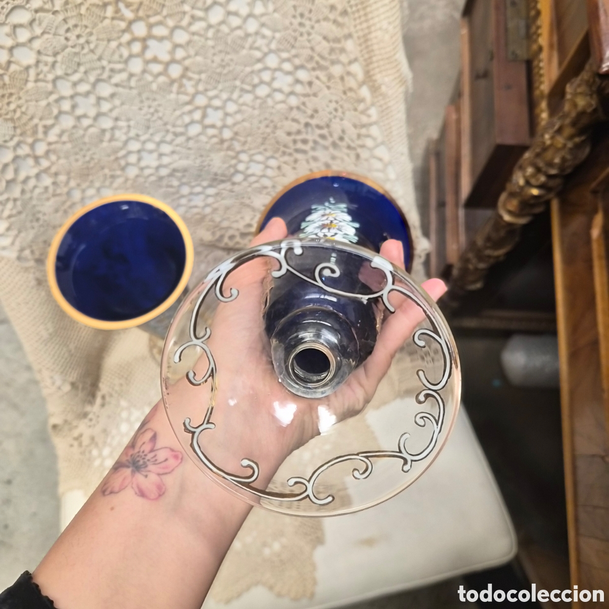 Antig&uuml;edades: Jarrones vidrio esmaltado azul cobalto - Foto 4