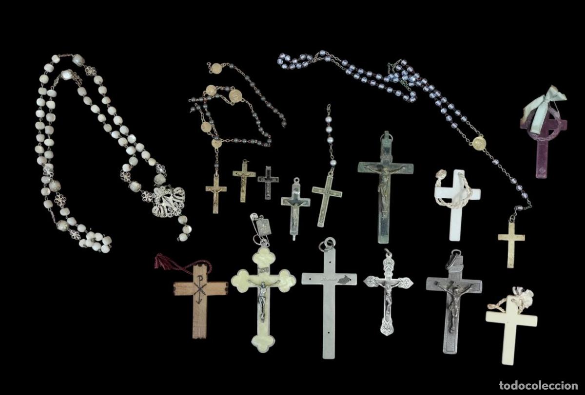 Antig&uuml;edades: GRAN COLECCI&Oacute;N DE CRUCIFIJOS Y ROSARIOS. DIFERENTES MATERIALES Y &Eacute;POCAS. EUROPA. SIGLOS XIX-XX