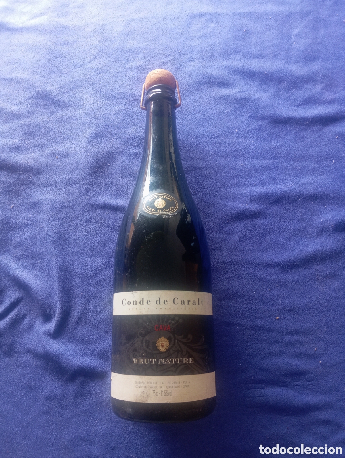 Antig&uuml;edades: Botella de cava antigua conde de caralt