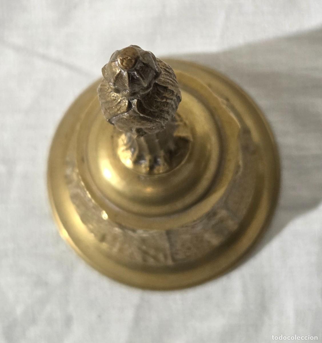 Antig&uuml;edades: Pareja de campanas de bronce del Quijote - Foto 10