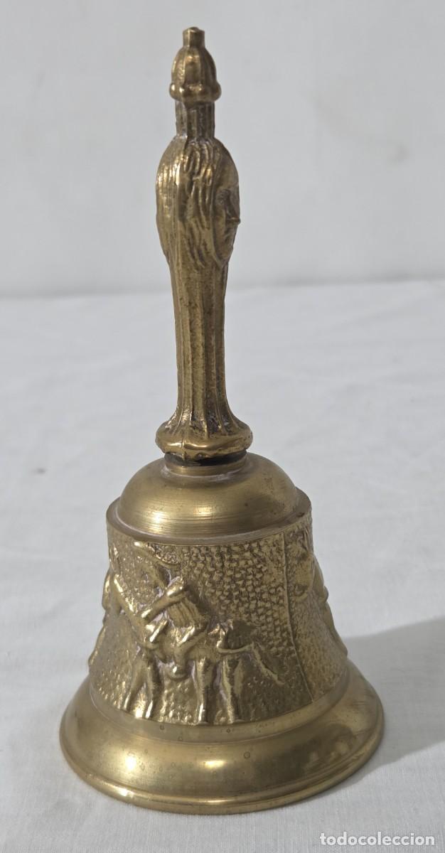 Antig&uuml;edades: Pareja de campanas de bronce del Quijote - Foto 13