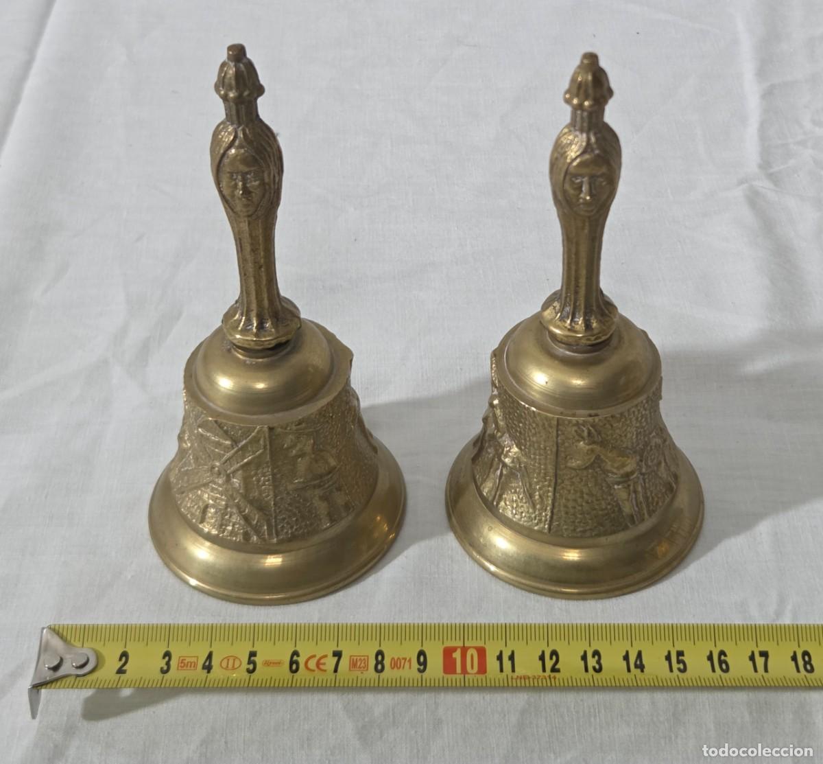 Antig&uuml;edades: Pareja de campanas de bronce del Quijote - Foto 19