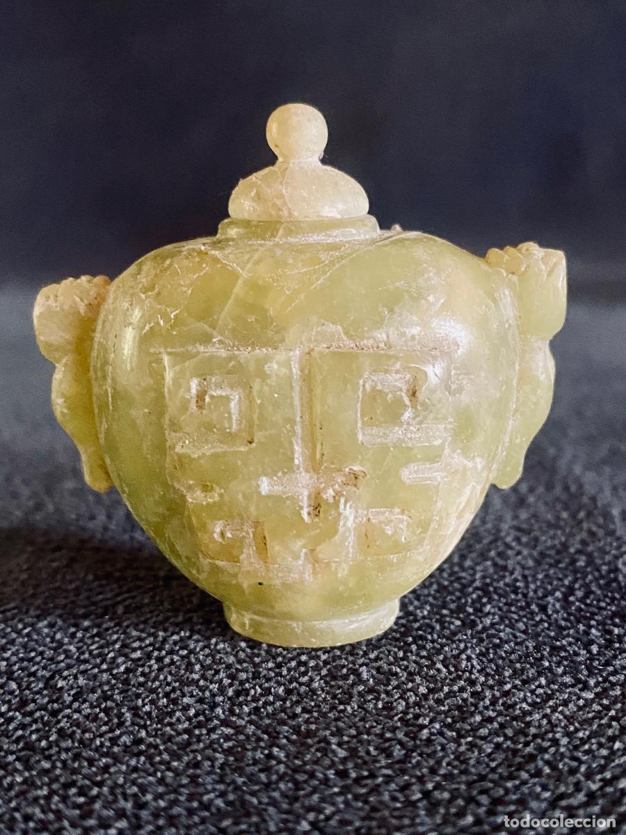 Antig&uuml;edades: Snuff Bottle , botella de rap&eacute; de jade . China siglo XIX