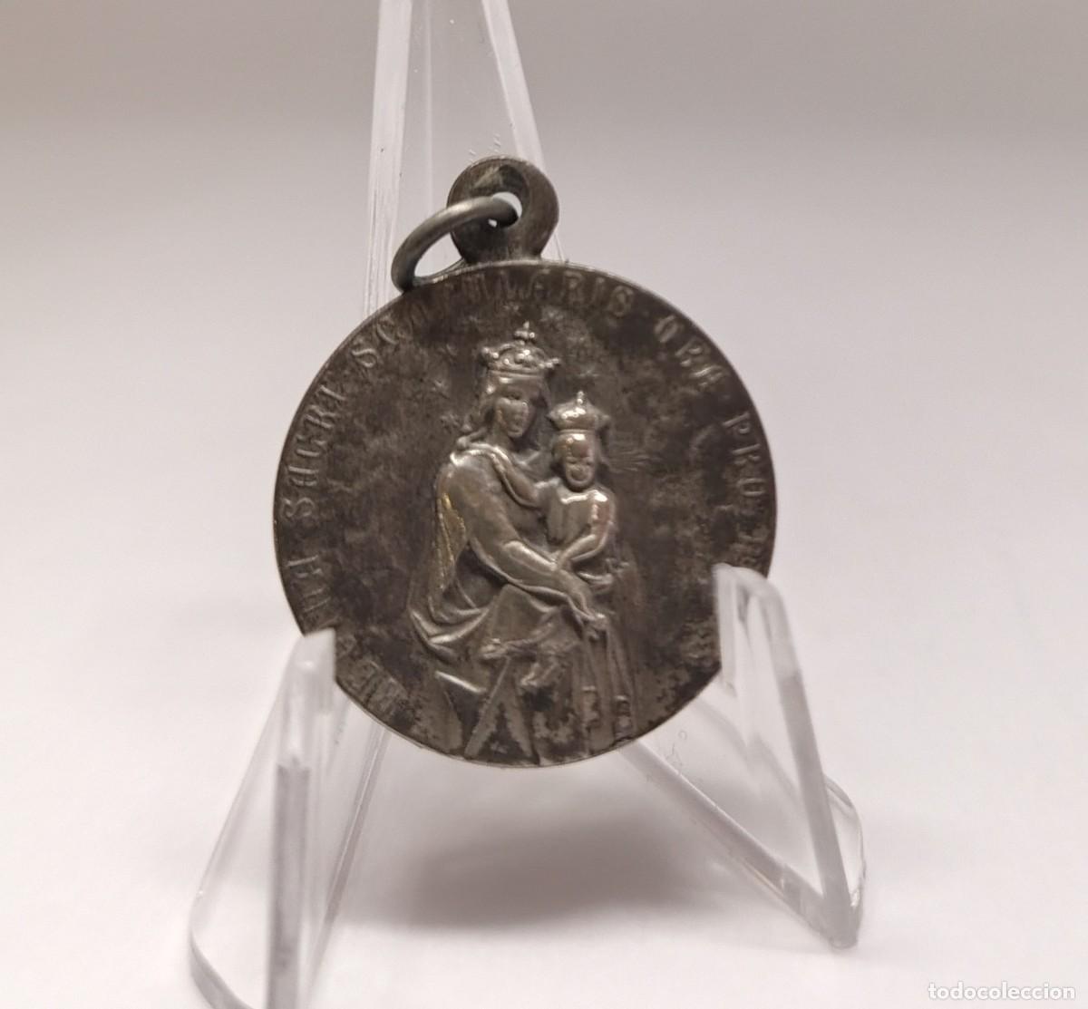 Antig&uuml;edades: Medalla religiosa / colgante: Reina del Santo Escapulario y SAGRADO CORAZ&Oacute;N de Jes&uacute;s. M304