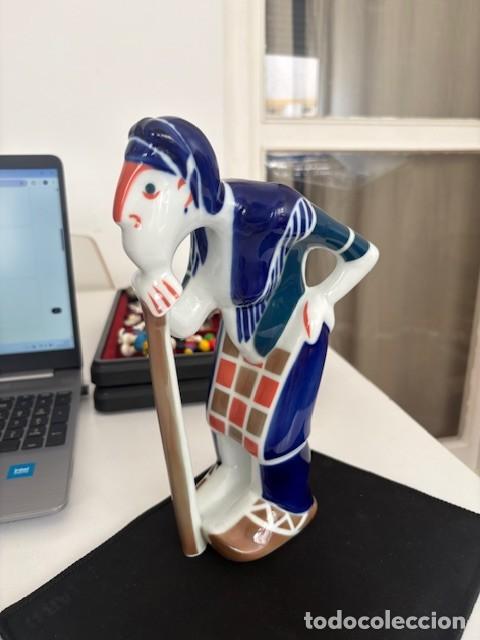 Antig&uuml;edades: FIGURA LABRIEGA SARGADELOS / DISE&Ntilde;O CUBISTA MODERNISTA