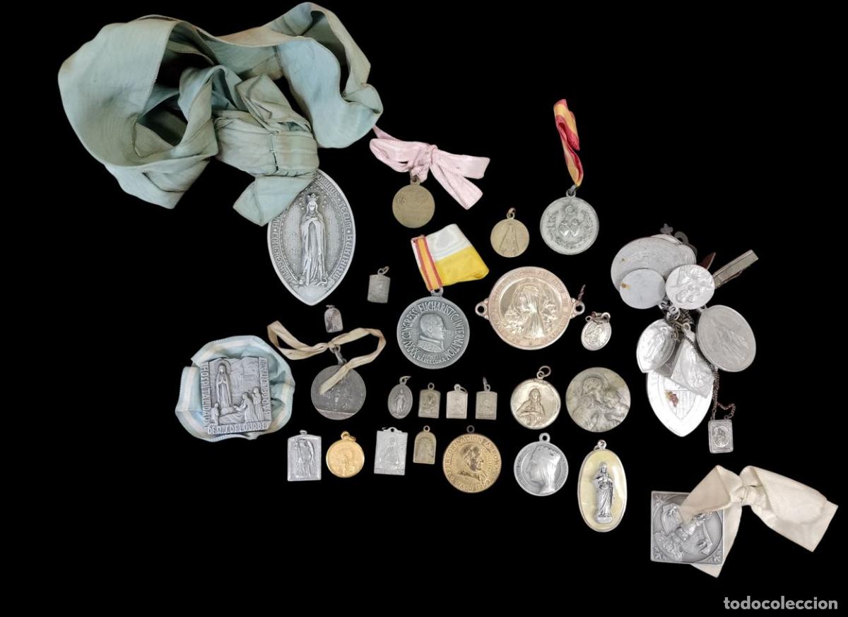 Antig&uuml;edades: COLECCI&Oacute;N DE MEDALLAS RELIGIOSAS. VARIOS MATERIALES Y &Eacute;POCAS. EUROPA. SIGLOS XIX-XX