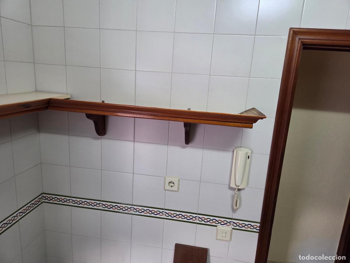 Antig&uuml;edades: esquinera de madera provensal envios 15&euro; - Foto 6