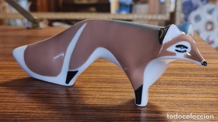 Antig&uuml;edades: Zorro Marron porcelana Sargadelos