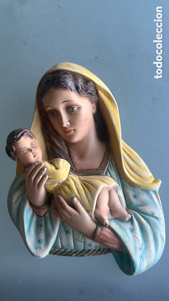 Antig&uuml;edades: Adorno para pared virgen y ni&ntilde;o de escayola