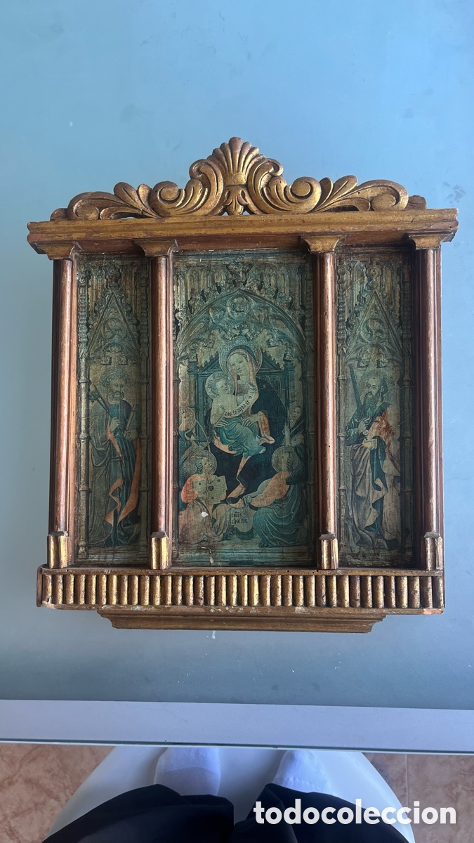 Antig&uuml;edades: Cuadro tr&iacute;ptico retablo religioso de madera - Foto 1