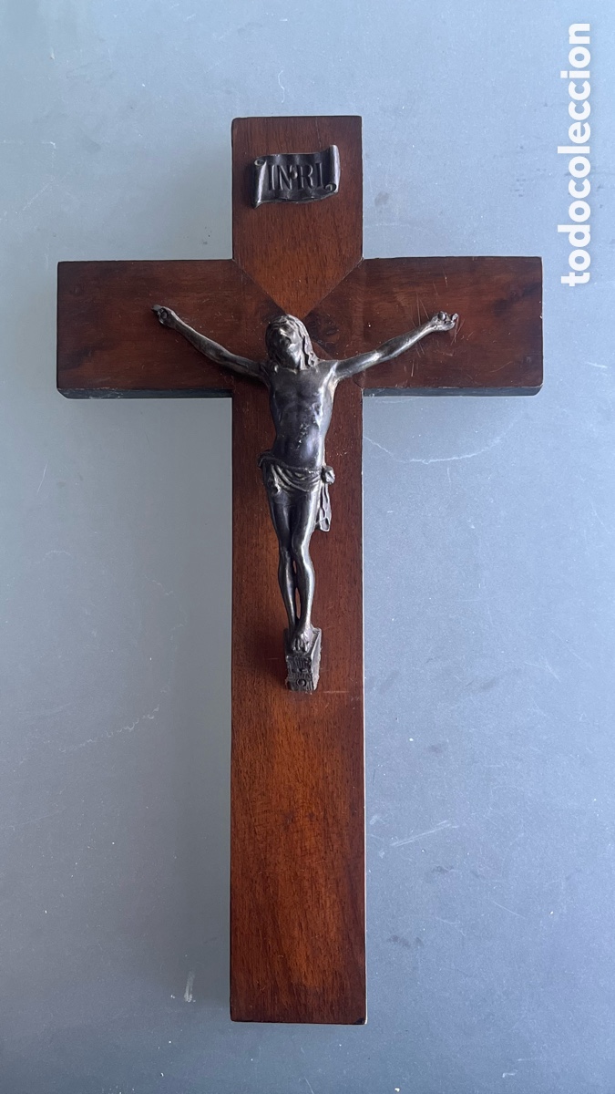 Antig&uuml;edades: Crucifijo cruz religiosa inri de madera