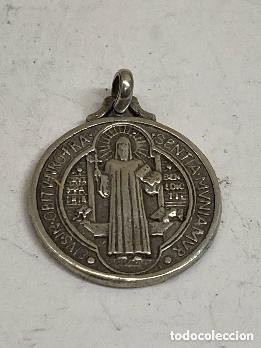Antig&uuml;edades: Medalla de plata religiosa C581