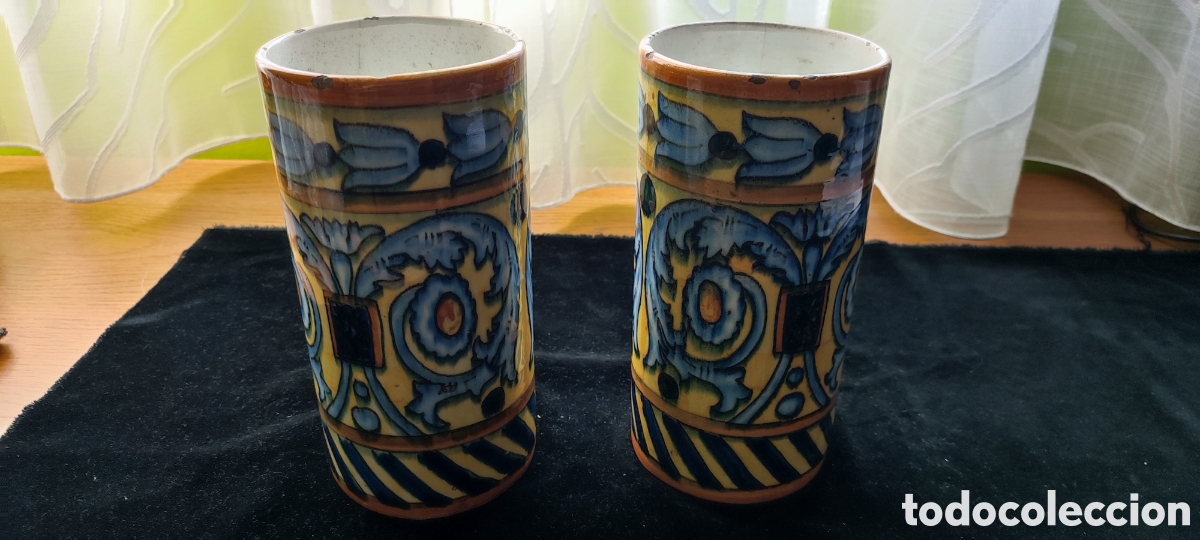 Antig&uuml;edades: Dos antiguos tarros siglo XIX de ceramica de Manises