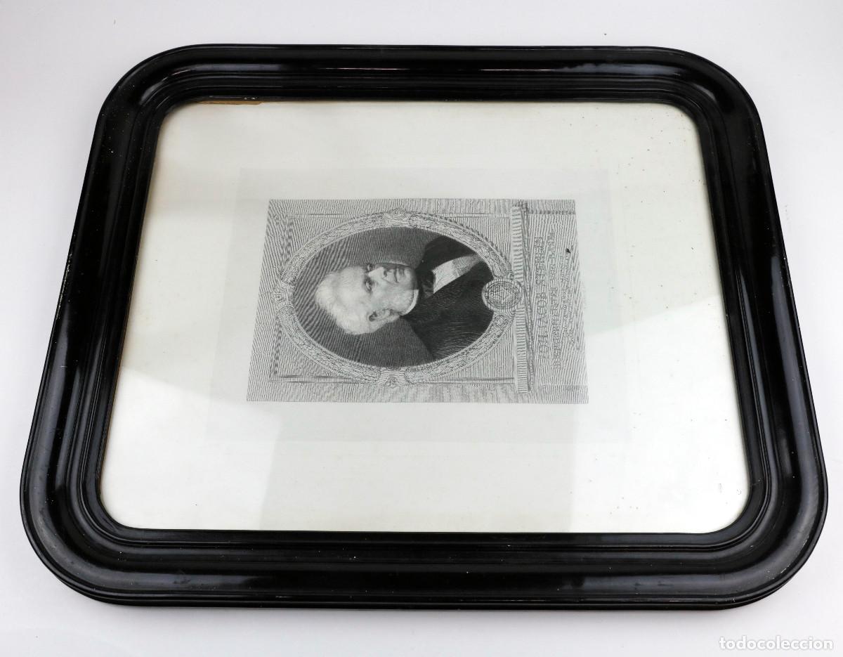 Antiquit&eacute;s: MARCO NEGRO curvado siglo XIX. 50,5x60cm. Galce: 42,3x51cm.