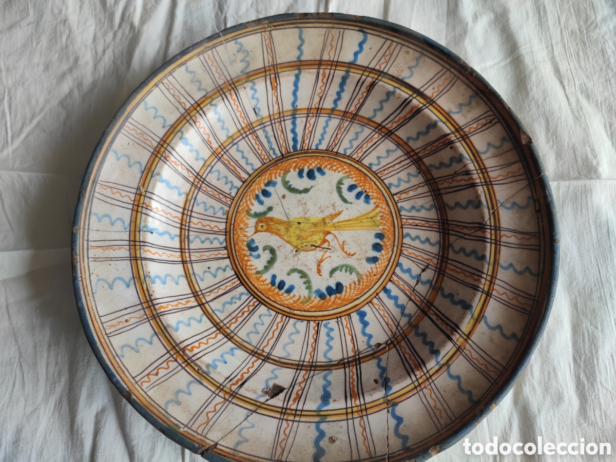 Antig&uuml;edades: ANTIGUO PLATO DE MANISES SIGLO XIX