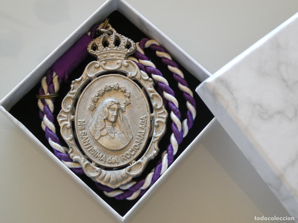 Antig&uuml;edades: MEDALLA MEDALL&Oacute;N RELIGIOSO. HERMANDAD JES&Uacute;S NAZARENO DE LOS PASOS Y VIRGEN DEL ROC&Iacute;O, M&Aacute;LAGA. 100GR