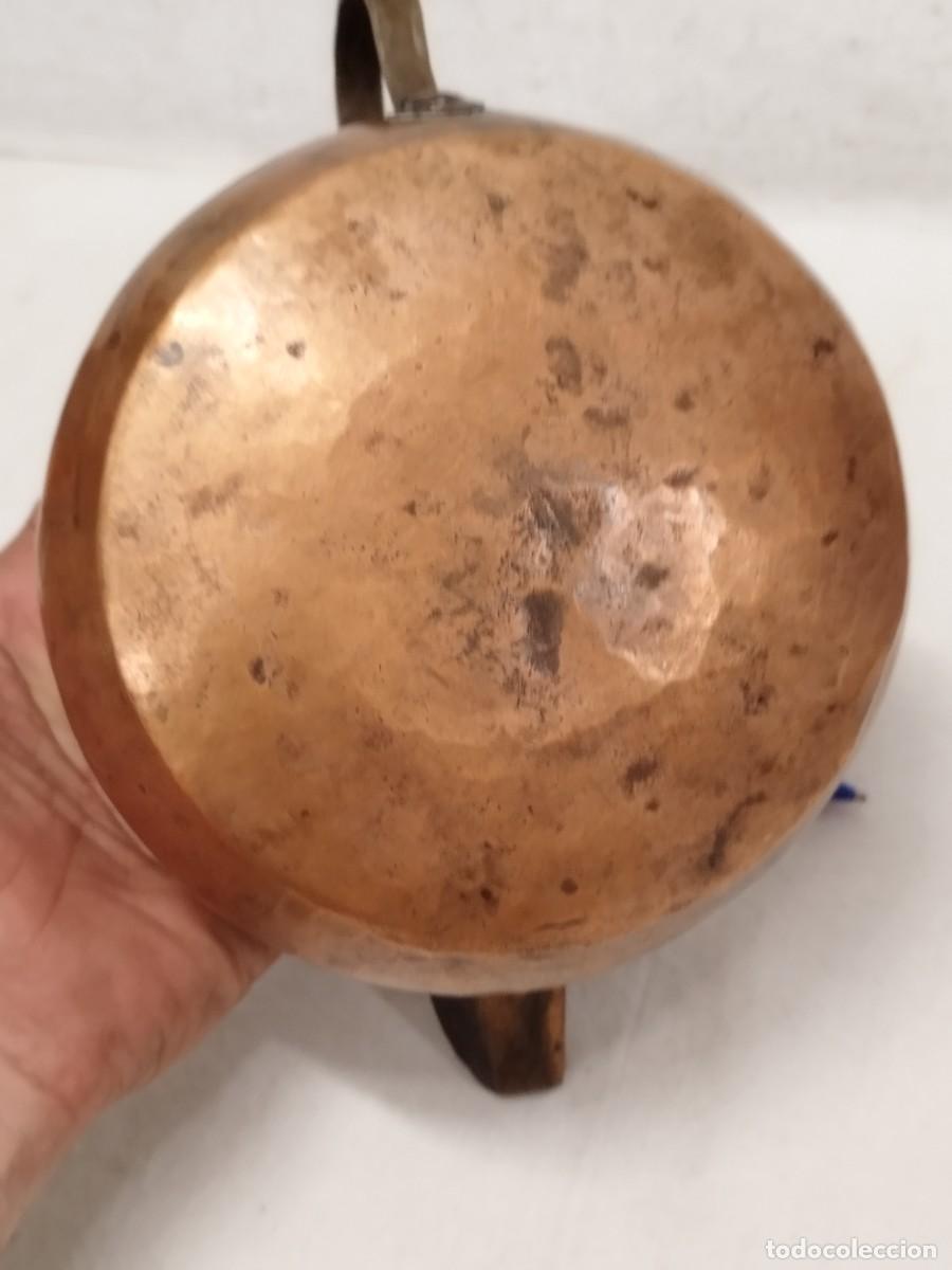 Antig&uuml;edades: Antiguo recipiente tipo jarra de cobre o aran. - Foto 6
