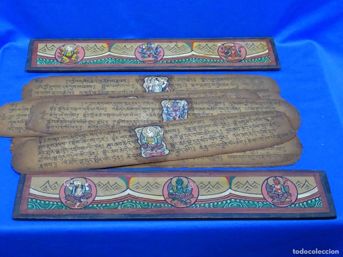 Antig&uuml;edades: ANTIGUO MANUSCRITO TIBETANO EN FORMATO PECHA. 10 HOJAS Y 2 TAPAS CON PINTURA.