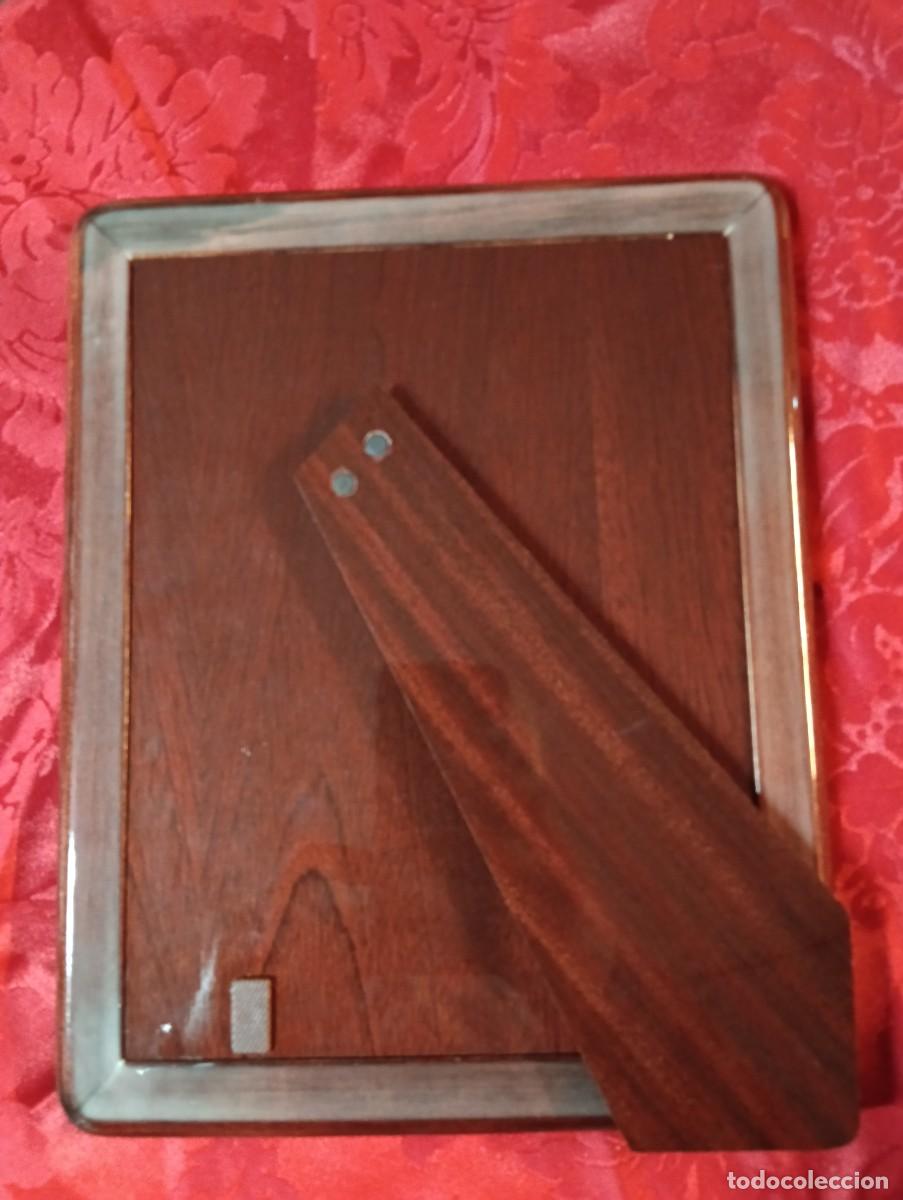 Antig&uuml;edades: Marco de plata de ley mide 29x 24 ctms - Foto 3
