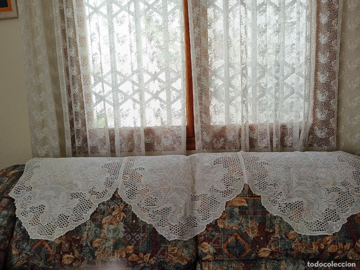 Ganchillo hecho a mano para el sofa