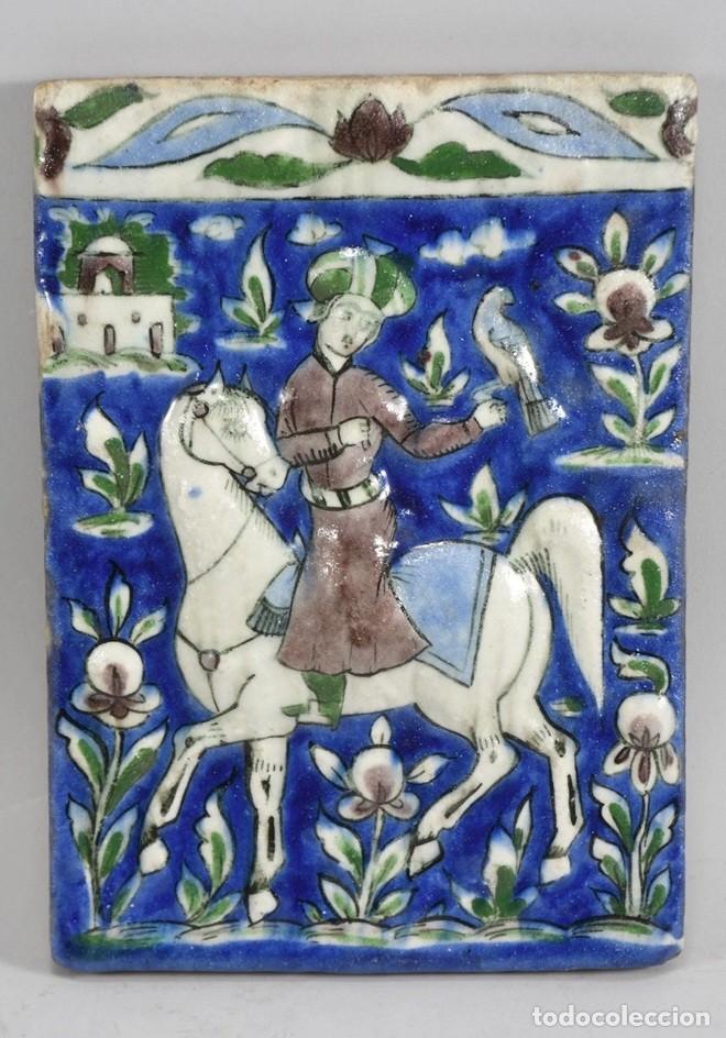 Antig&uuml;edades: Azulejo antiguo de cer&aacute;mica esmaltada. Iznik