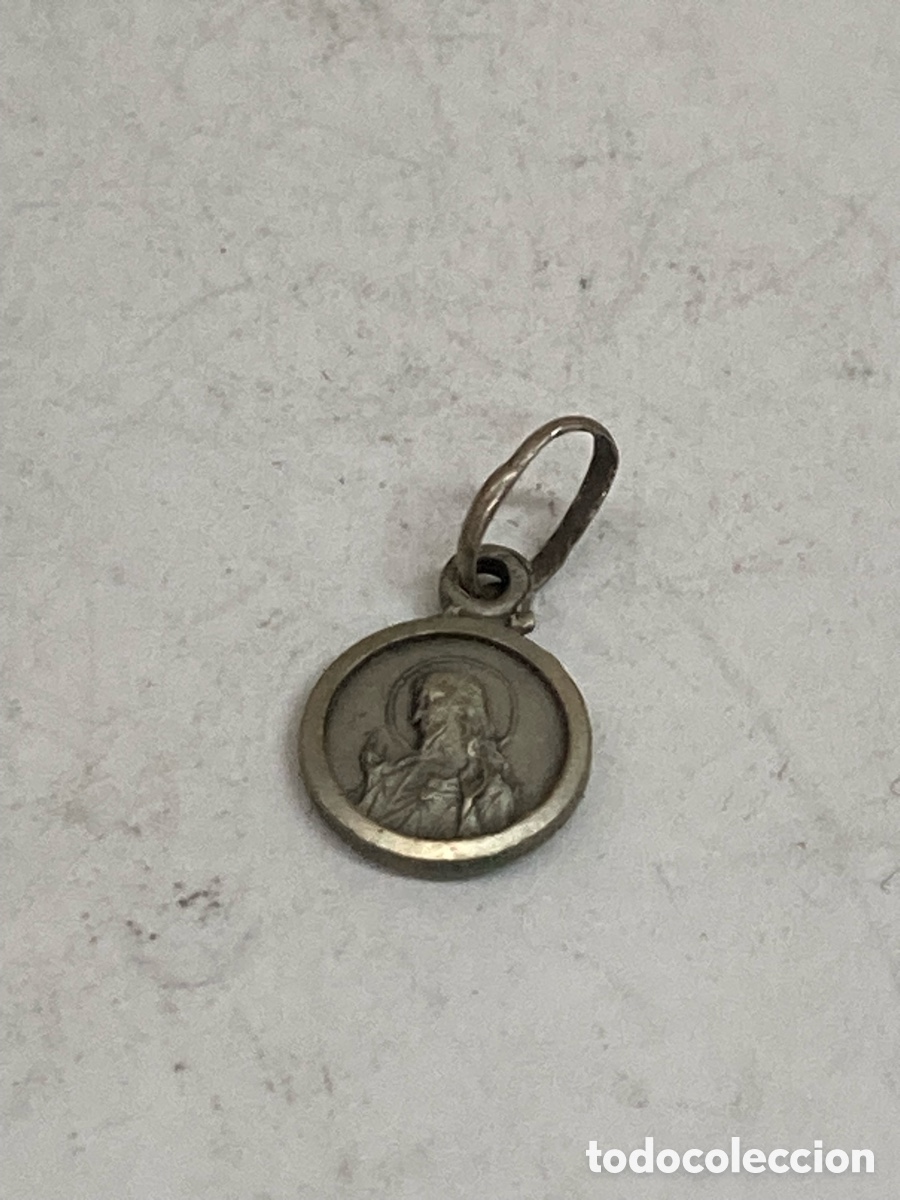Antig&uuml;edades: Medalla de plata religiosa C582