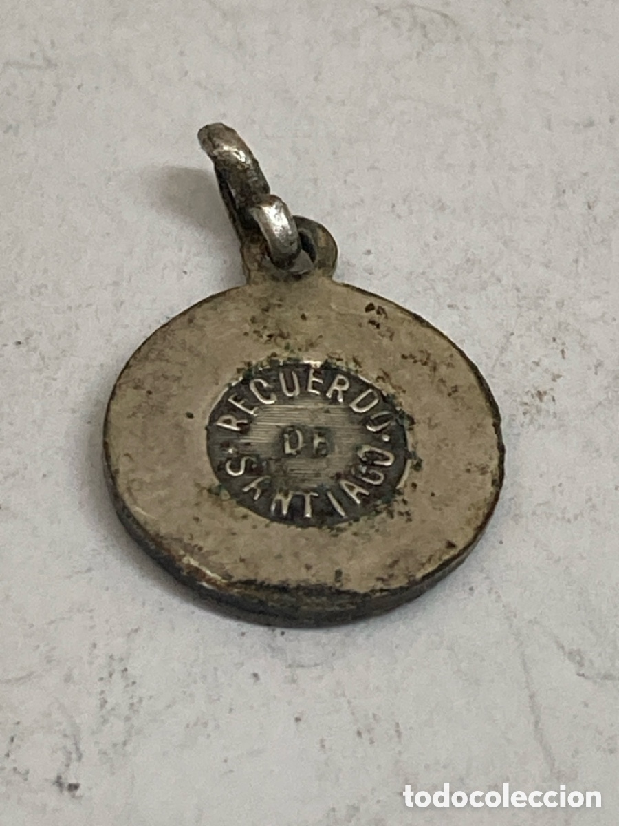 Antig&uuml;edades: Medalla de plata religiosa C582 - Foto 2