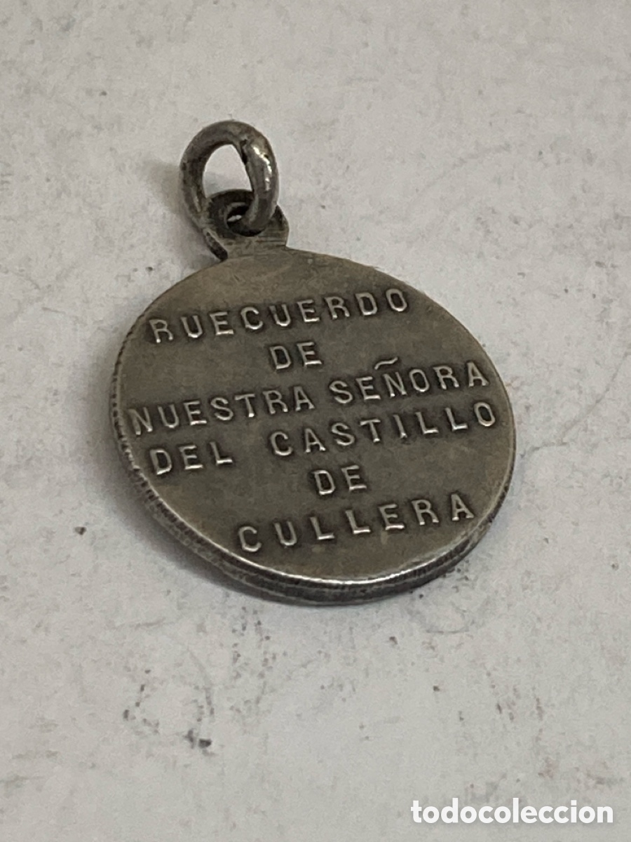Antig&uuml;edades: Medalla de plata religiosa C582 - Foto 2