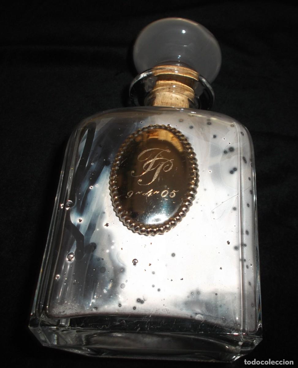 Antig&uuml;edades: botella de cristal con placa de plata grabada - Foto 2