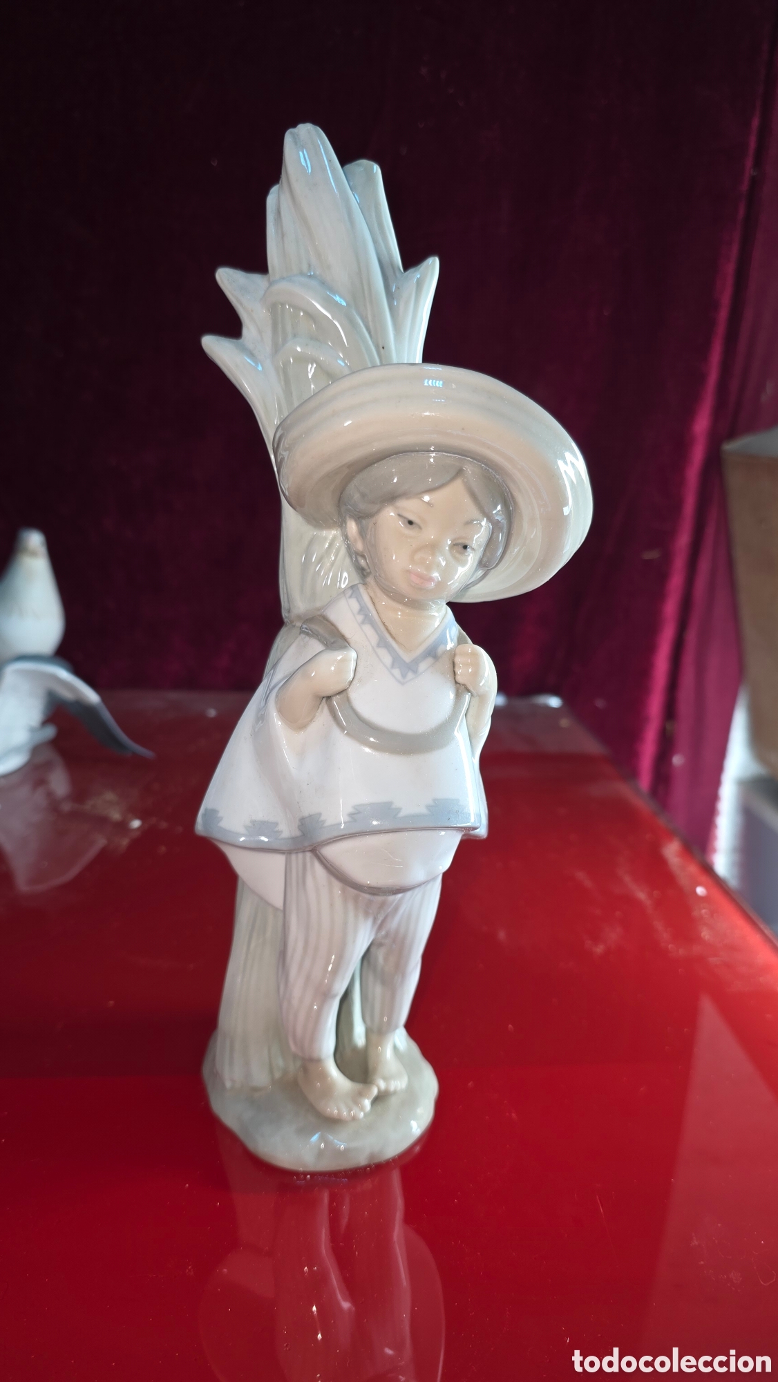 Antig&uuml;edades: Figura porcelana lladro ni&ntilde;o mexicano