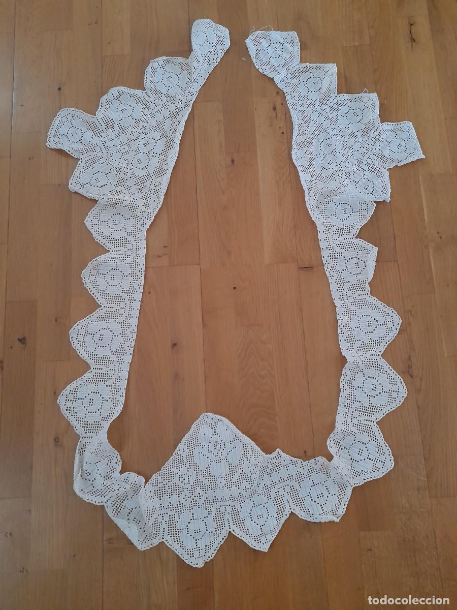 Antig&uuml;edades: pasamaneria: galon de encaje, 22cm aprox de ancho maximo, 250cm aprox
