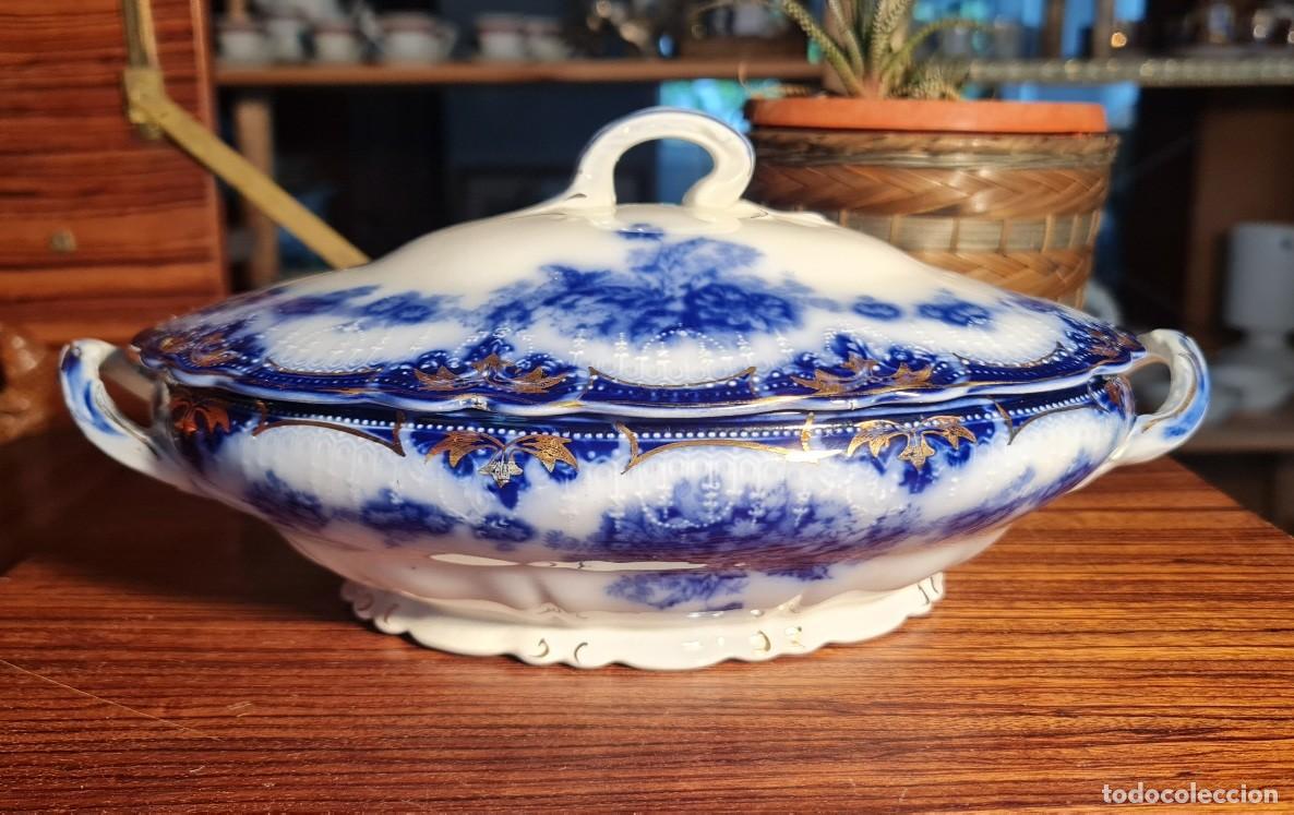 Antiquit&eacute;s: Legumbrera &rdquo;Flow Blue&rdquo; de &rdquo;Hampton&rdquo; de la manufactura W.H.Grindley&Co