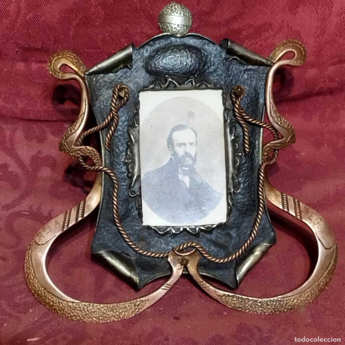 Antig&uuml;edades: BONITO MARCO PARA FOTOGRAFIA DISE&Ntilde;O MODERNISTA . METALICO COBRE -