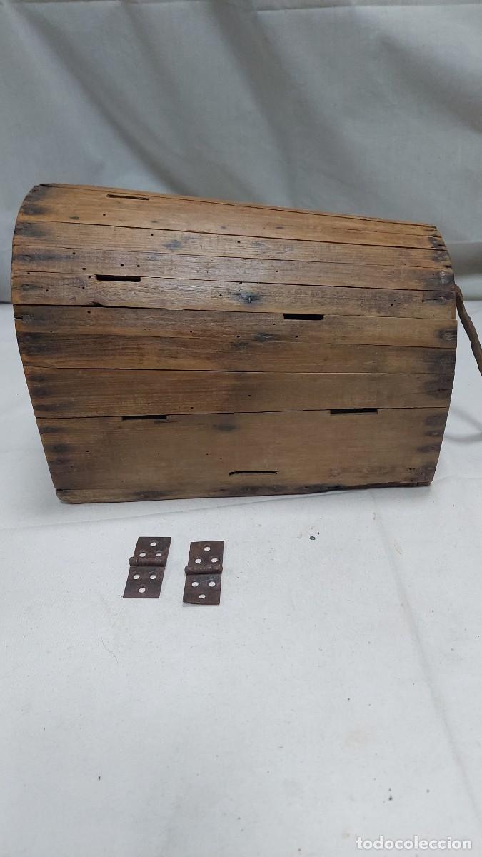Antig&uuml;edades: Antigua huronera de madera - Foto 3