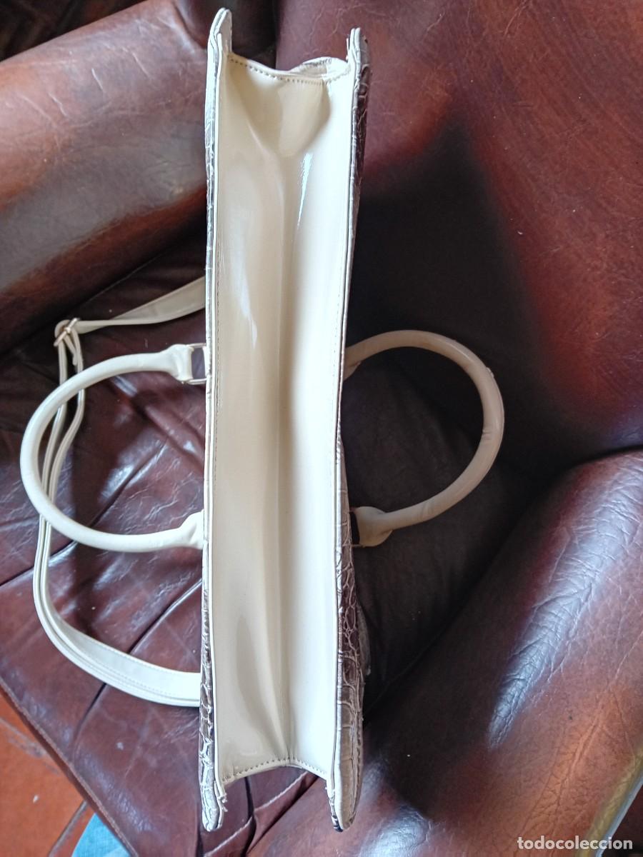 Antig&uuml;edades: Bolso de polipiel d&eacute;cada de los 80 - Foto 7