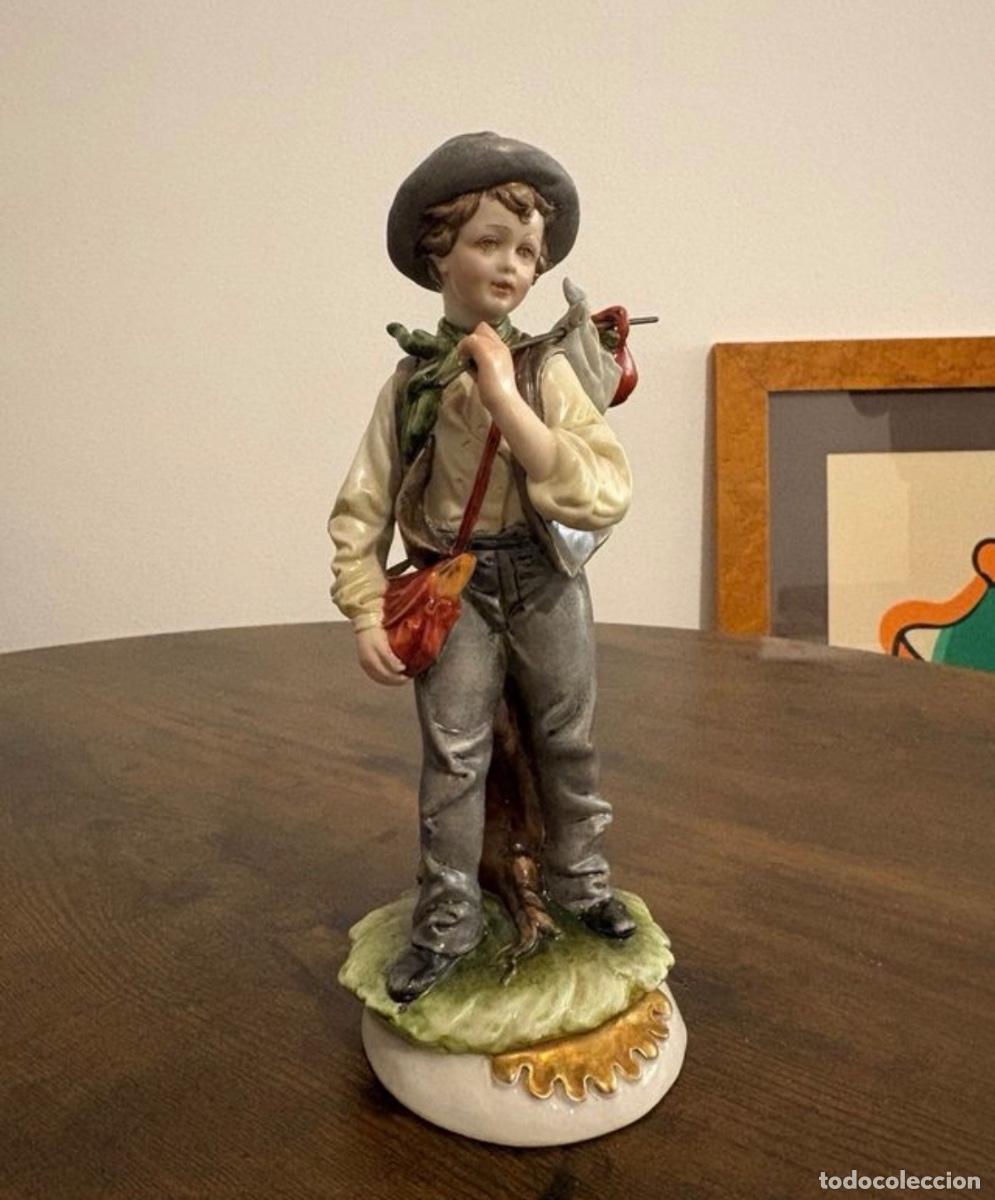 Antiques: Figura porcelana policromada King's Capodimonte