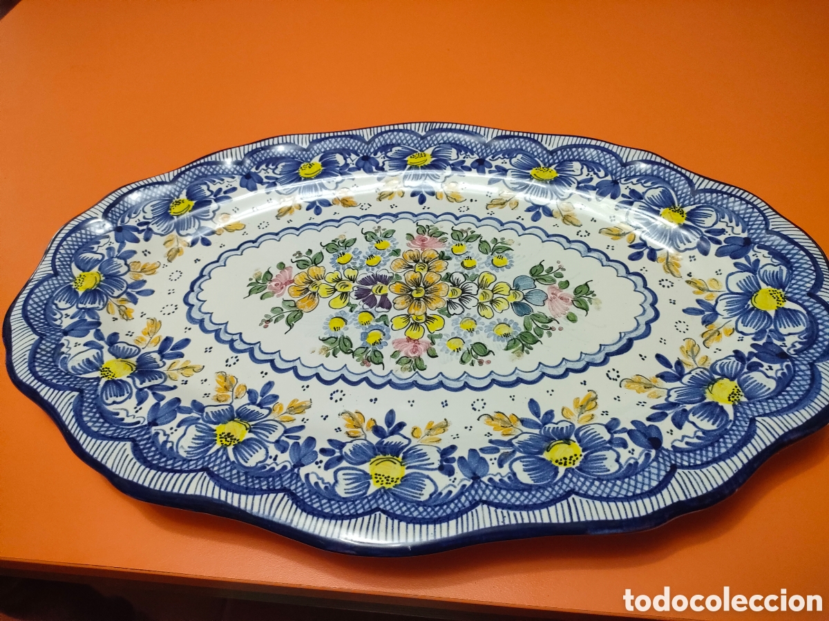 Antig&uuml;edades: Gran bandeja cer&aacute;mica de Alcora a&ntilde;os 80