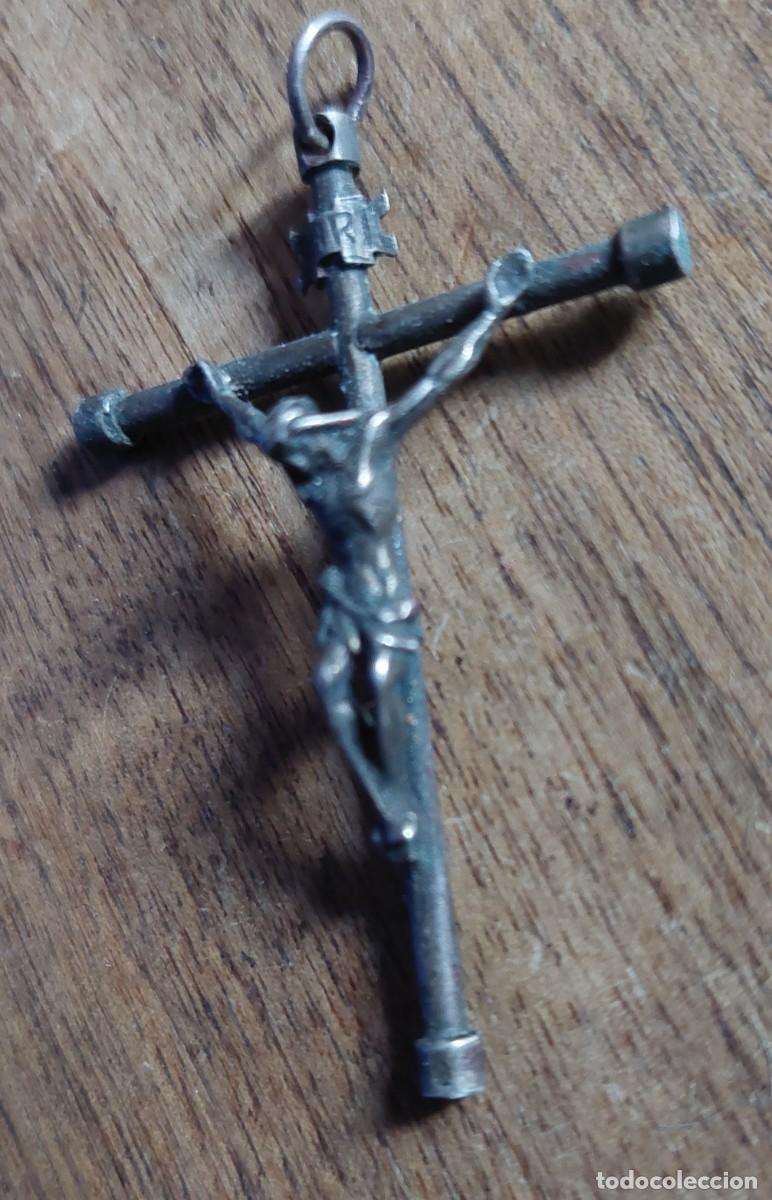 Antig&uuml;edades: Antiguo crucifijo en plata - Foto 3