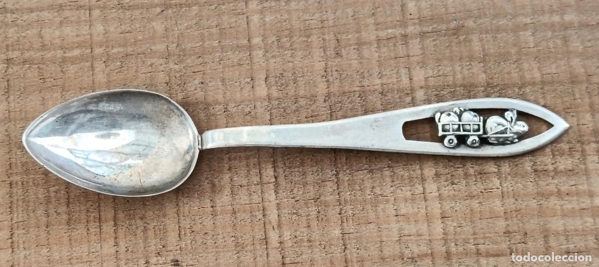 Antig&uuml;edades: Antigua cucharita portuguesa plata con contraste para beb&eacute;s infantil con un ratoncito