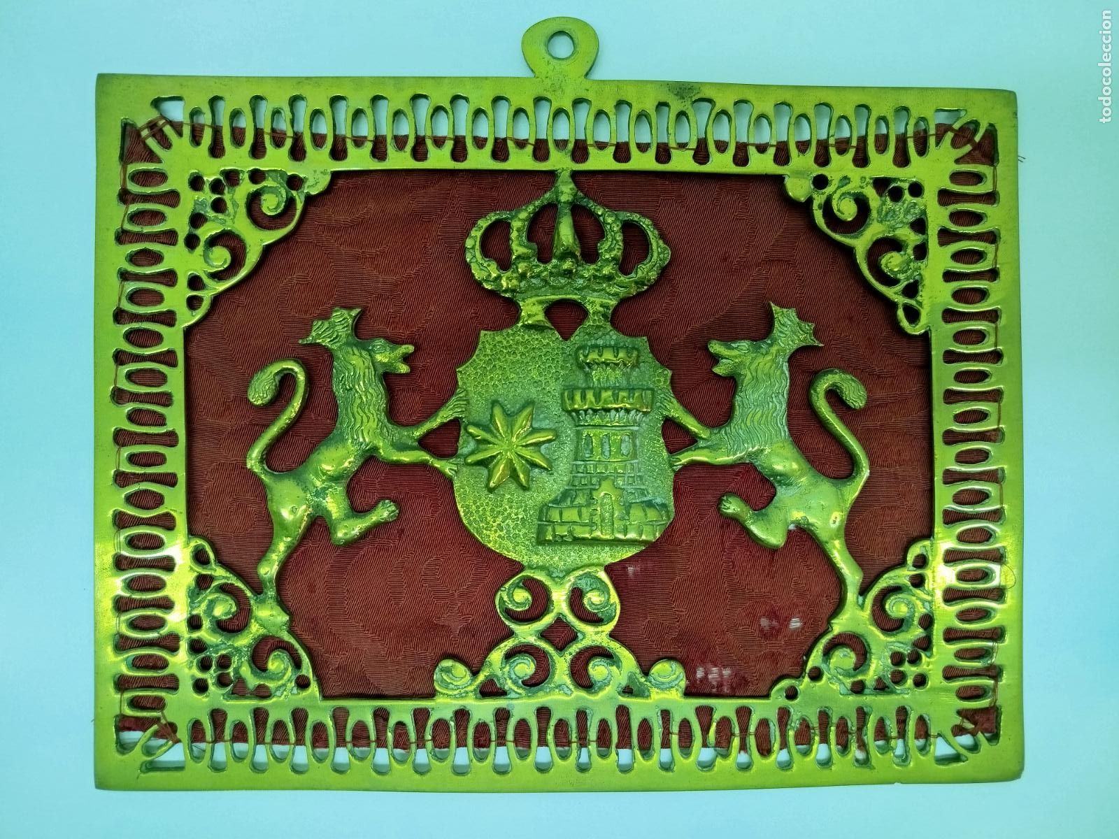 Antig&uuml;edades: ESCUDO INSTITUCIONAL DE CANARIAS EN BRONCE - Foto 1