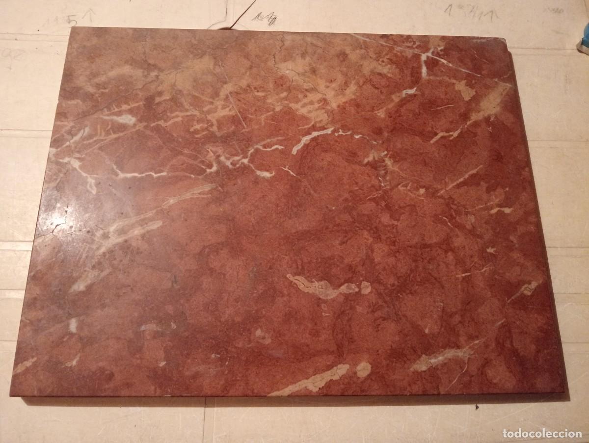 Oggetti Antichi: PIEZA DE MARMOL ANTIGUO ROJIZO GRANATE PORFIDO ? PARA MESITA DE NOCHE MESA A&Ntilde;OS 30