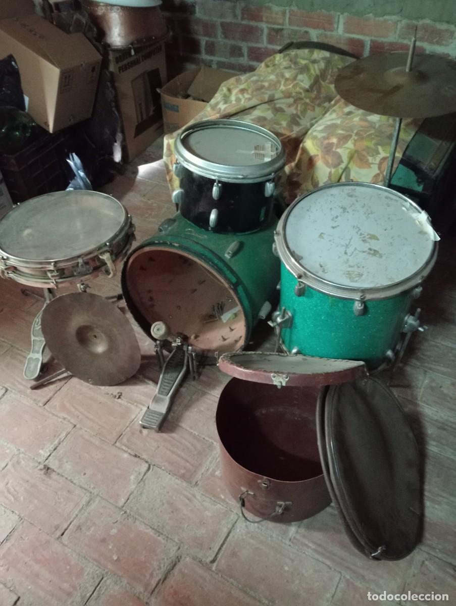 Antig&uuml;edades: BATERIA DE JAZZ MUY ANTIGUA A&Ntilde;OS 40 RARA POR SU ANTIGUEDAD PEDAL SPEED PEDAL CON CUERO