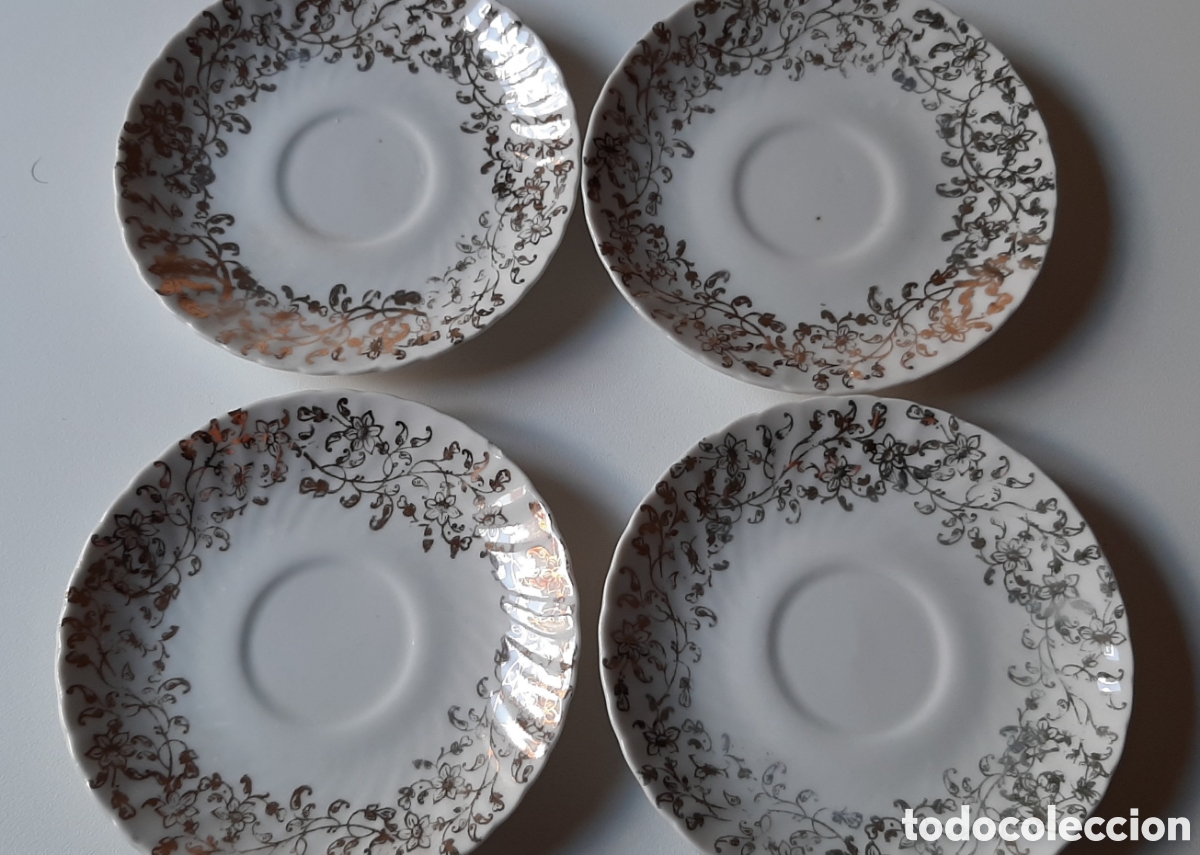 Antig&uuml;edades: 4 platitos de cafe sueltos