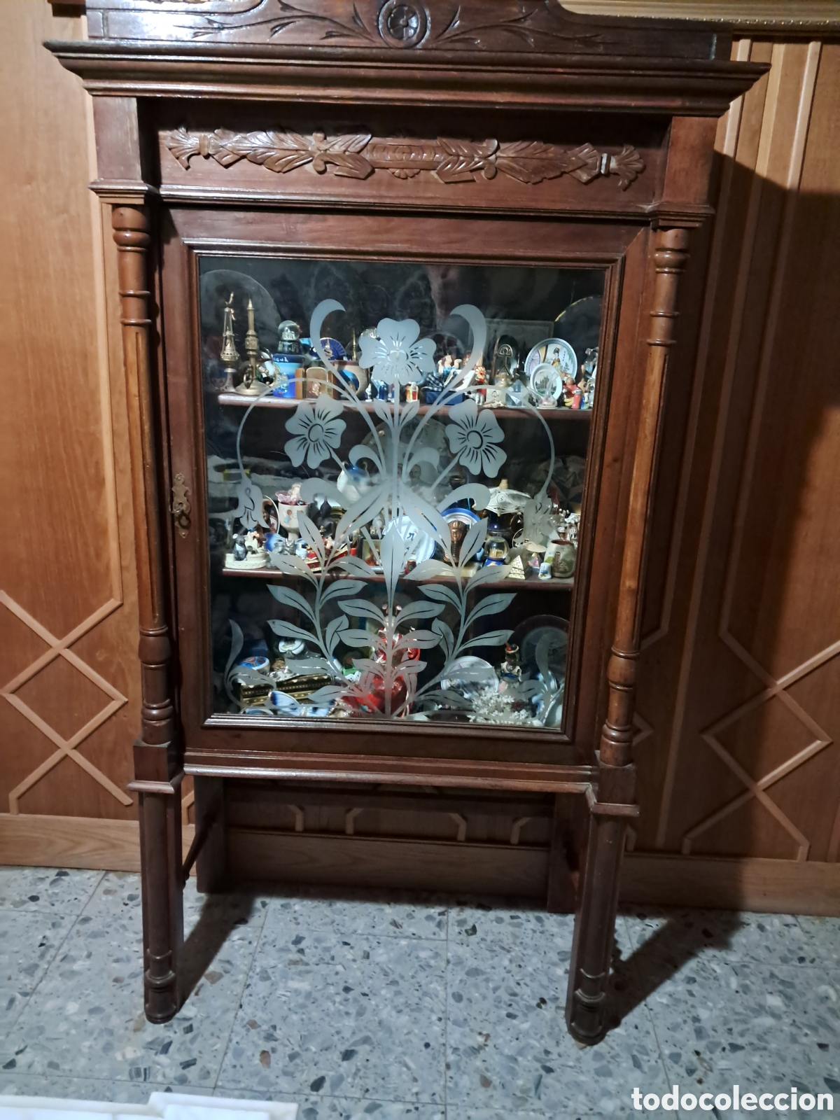 Antig&uuml;edades: Vitrina antiga Isabelina - Foto 2