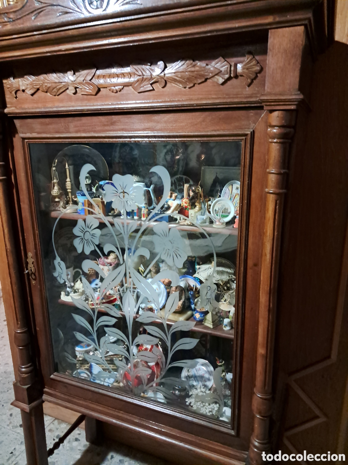 Antig&uuml;edades: Vitrina antiga Isabelina - Foto 1