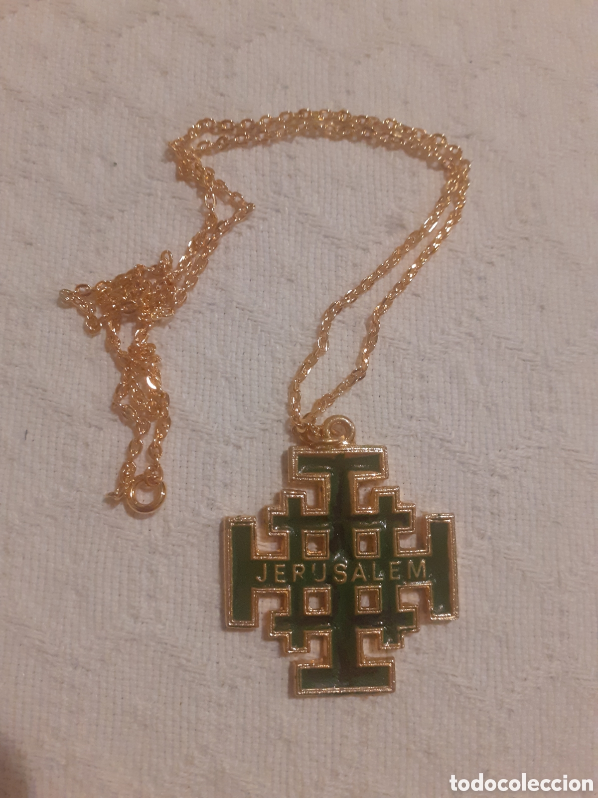 Antig&uuml;edades: MEDALLA CRUZ DE JERUSALEM. METALICA Y ESMALTADA. 4 CM