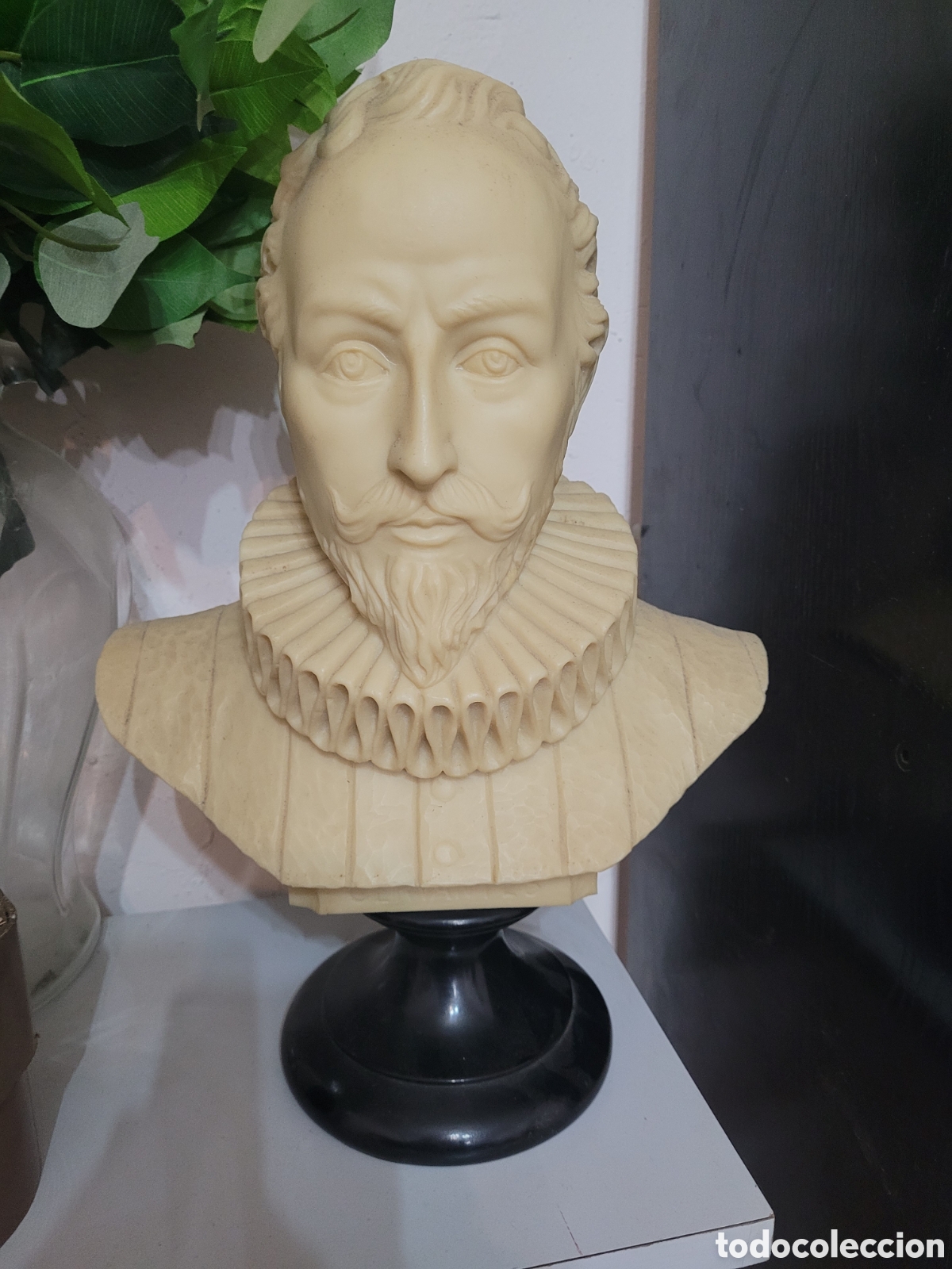 Antig&uuml;edades: Busto Miguel de Cervantes