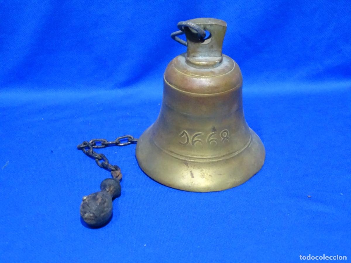 Antig&uuml;edades: ANTIGUA CAMPANA ESCUDO CATALUNYA.